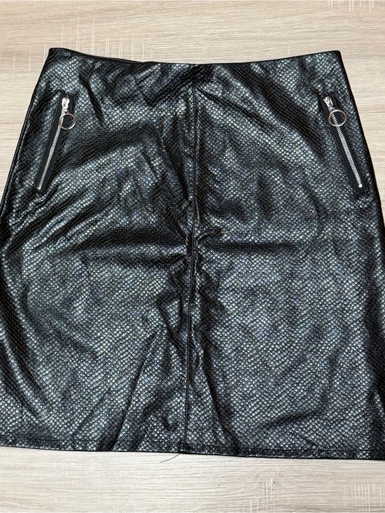 Posh Dresses & Skirts - POSH Black Faux Leather Zip-Pocket Mini Skirt